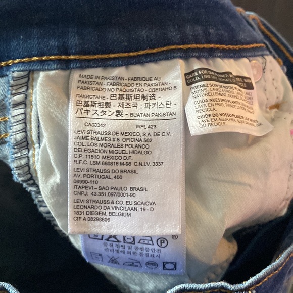 Levi’s ’ Mile High Super Skinny Jeans NWOT never worn - Picture 8 of 8